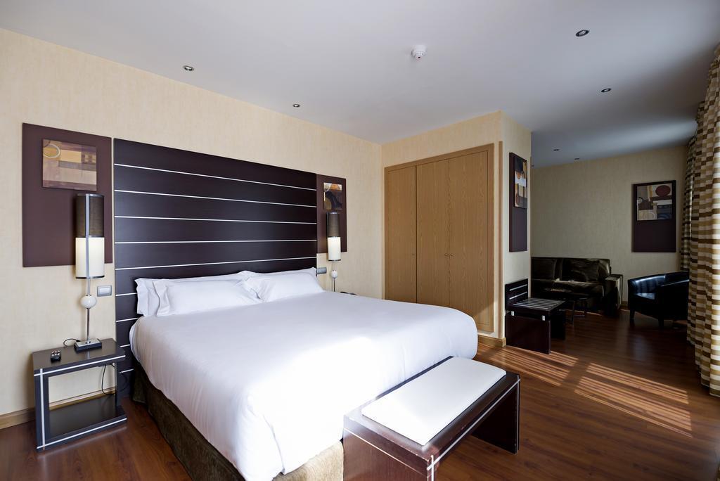 B&B Hotel Madrid Фуенлабрада Екстер'єр фото